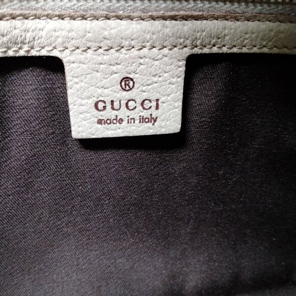 Gucci Cream Leather Handbag w/ Gold Charms- EUC - Picture 9 of 15